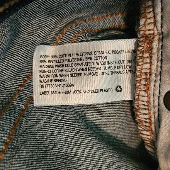 Universal Thread‎ High Rise Shortie Woman's Denim Shorts Size 4/27R - Picture 4 of 6